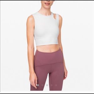 White mastered motion crop size 4!